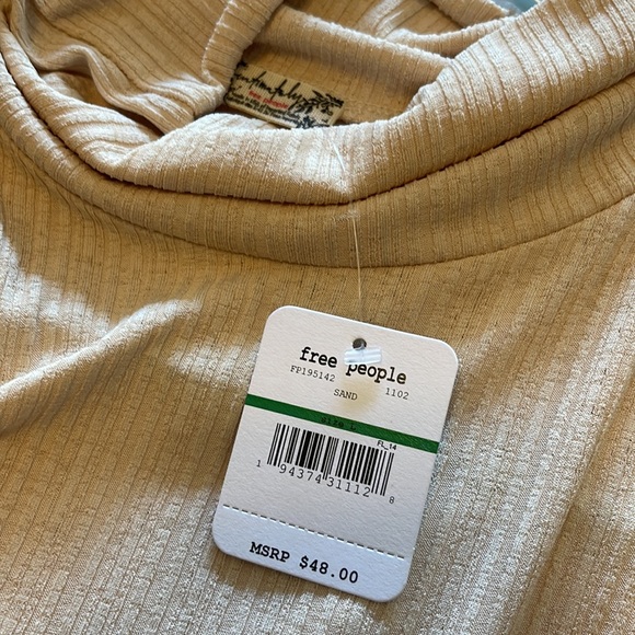 Free people sleeveless bodysuit - Picture 2 of 2